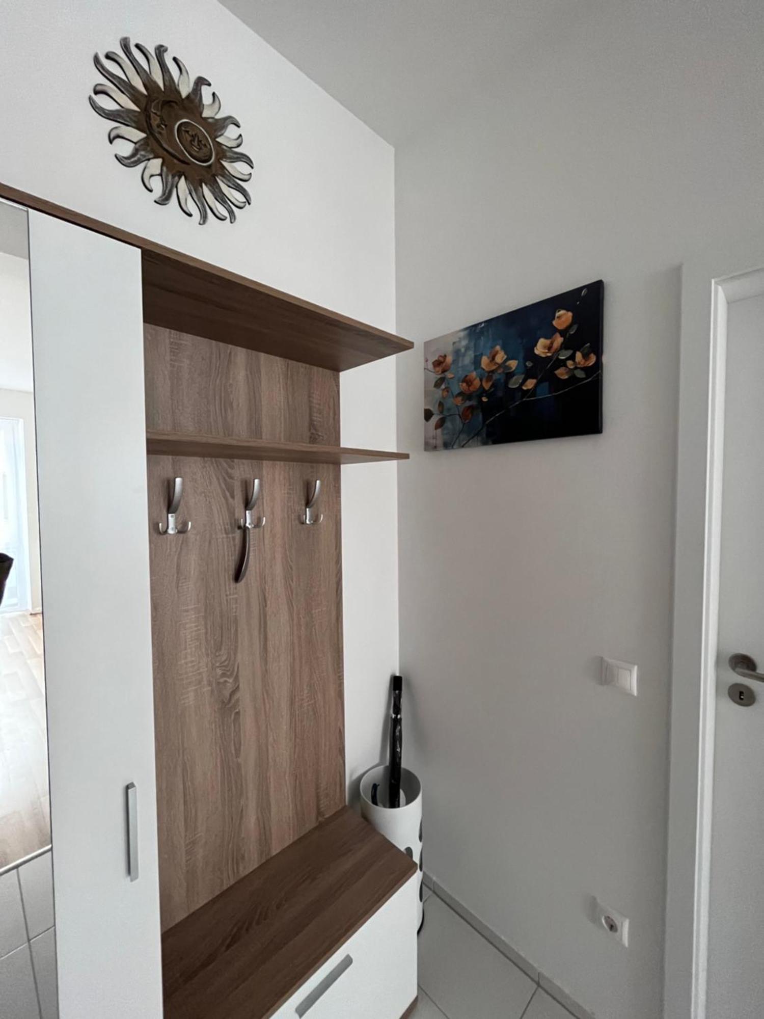 One Step Apartman - City Center With Self Check-In 솜버트헤이 외부 사진